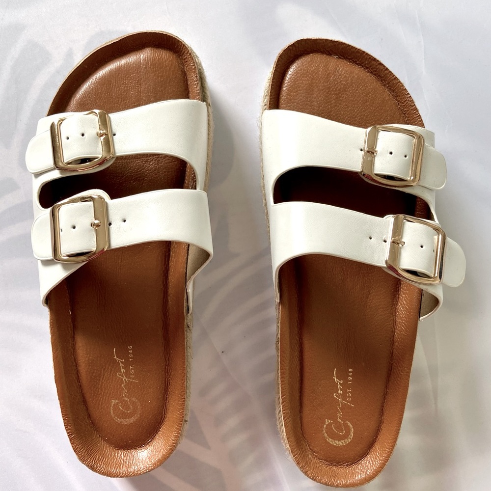 Comfort white platform sandals